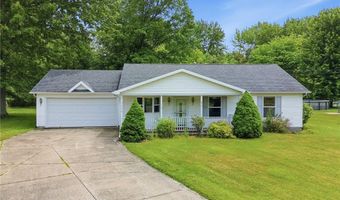 5390 Savannah Dr, Ashtabula, OH 44004
