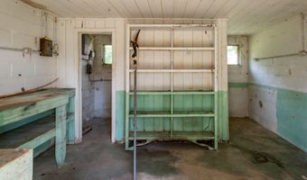 1402 W 12th St, Alma, GA 31510