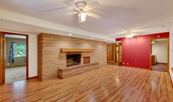 2410 State Ave, Ames, IA 50014