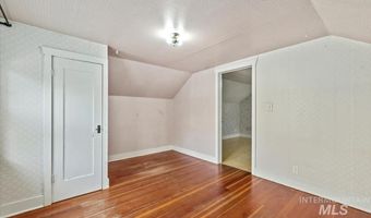 1922 Everett, Caldwell, ID 83605