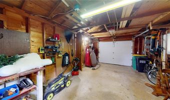 1402 W Clark St, Albert Lea, MN 56007