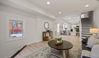 1118 S CAREY St, Baltimore, MD 21223