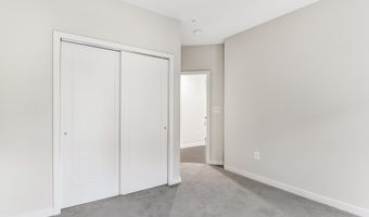 23586 WATERFORD DOWNS Ter, Ashburn, VA 20148