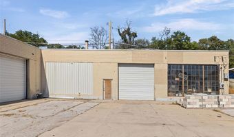 1300 E Broadway, Alton, IL 62002