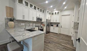 97 Perth Dr A, Bella Vista, AR 72715