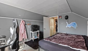 2094 Allan St, Adrian, MI 49221