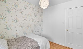 2348 Roland Dr, Arnold, MO 63010