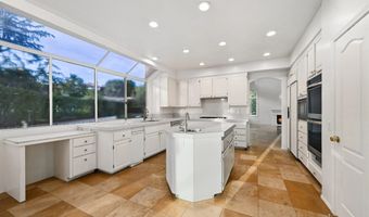 516 Camino Bailen, Escondido, CA 92029