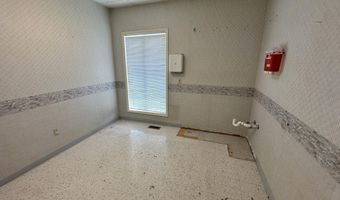 444 Elmwood Ave, Alderson, WV 24910