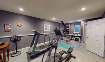 1401 Martin Rd, Albert Lea, MN 56007