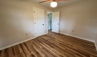 925 Peace Valley Rd, Ash Flat, AR 72513