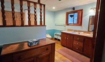 103 4th St, Bangor, ME 04401
