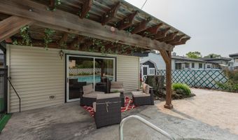 838 S Michigan Ave, Addison, IL 60101