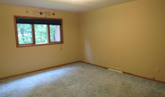 N1583 ROLLING HILLS RD, Antigo, WI 54409