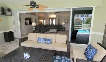 916 BUNKER VIEW Dr, Apollo Beach, FL 33572
