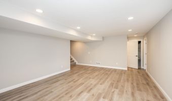 1319 Peregrine Way, Hamilton, OH 45013