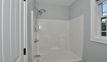 79 New Boston Rd, Bedford, NH 03110