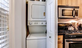 1211 33RD St NW 2, Washington, DC 20007