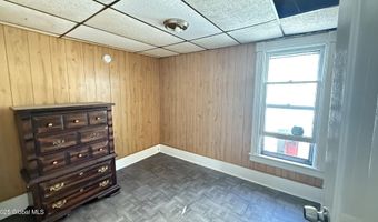 62 Glen Ave, Amsterdam, NY 12010