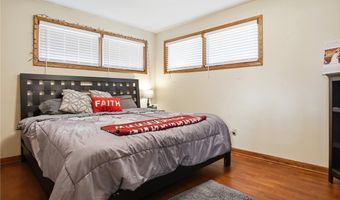 2239 Springfield Center Rd, Akron, OH 44312