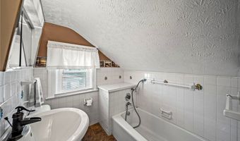 2020 W Prospect Rd, Ashtabula, OH 44004