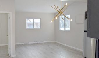 802 S Jenkins Blvd, Akron, OH 44306