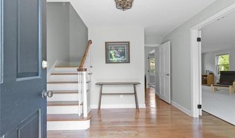 30 Battery Ln, Jamestown, RI 02835