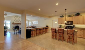 16 Macomber Pt, Alburgh, VT 05440