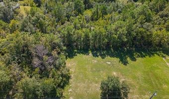 204 Harrison Ct, Bay St. Louis, MS 39520