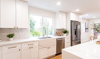436 Montana Luna Ct, Escondido, CA 92025