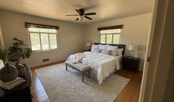922 AVENIDA DEL SOL NE, Albuquerque, NM 87110
