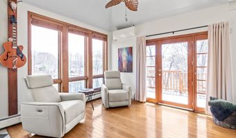 62 Hooksett Rd, Auburn, NH 03032