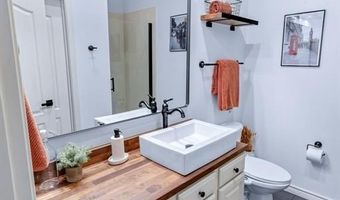 15763 Spectrum Dr 93, Addison, TX 75001