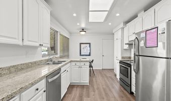 3211 Village 3, Camarillo, CA 93012