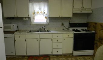 307 Diamondville Ave, Diamondville, WY 83116