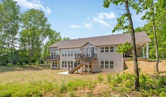 1663 Fairview Dr, Allegan, MI 49010