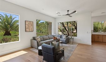10385 Luna Magico Ave, Las Vegas, NV 89135