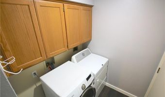 10 Tennyson Ln, Bella Vista, AR 72714