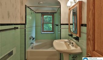 2835 Parkway Blvd, Allentown, PA 18104