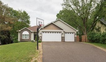 1712 Levee Ave, Anoka, MN 55303