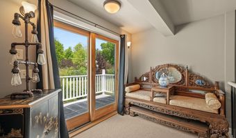 79 Apple Blossom Rd, Barre, VT 05641