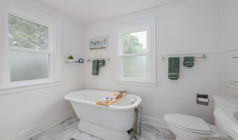 34 Lorene Ave, Athens, OH 45701