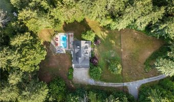 1158 Sisson Rd, Coventry, RI 02827