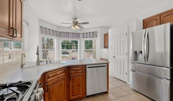 7504 Laster Ave NE, Albuquerque, NM 87109