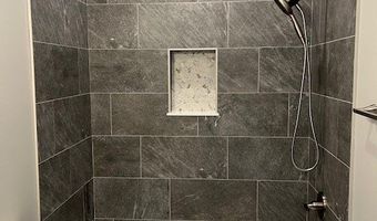 15840 Black Hollow Rd, Abingdon, VA 24210