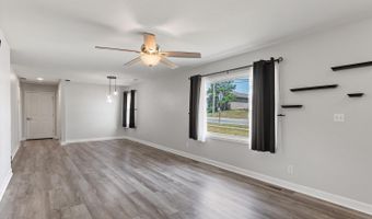 721 Riverside, Adrian, MI 49221