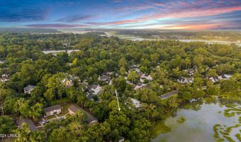 2 Creeks End Ln, Beaufort, SC 29902