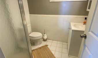 1002 Koohoo Pl A, Kailua, HI 96734