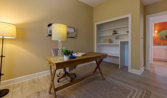 50 BEACH COTTAGE Ln, Atlantic Beach, FL 32233