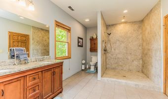 501 W Fox Lake Rd, Angola, IN 46730